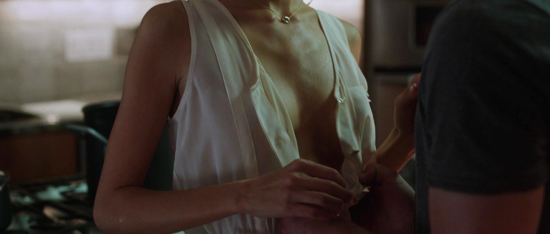 Isabel lucas nude photos