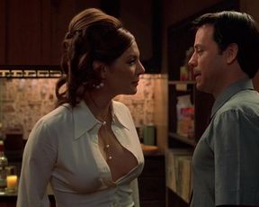 Alex Meneses nude, Maria Bello nude – Auto Focus (2002)