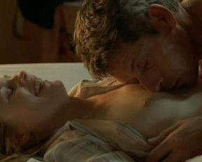 Isabelle Carre nude – Holy Lola (2004)
