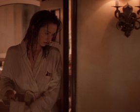 Jennifer Love Hewitt sexy, Brandy Norwood sexy – I Still Know What You Did Last Summer (1998)