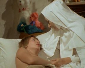 Katell Laennec nude, Mariangela Giordano nude – Malabimba (1979)