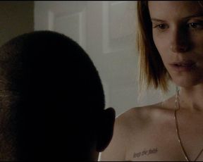 Kate Mara sexy – Man Down (2016)
