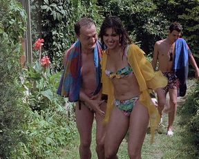 Emmanuelle Beart sexy, Nathalie Cardone sexy – L’Enfer (1994)