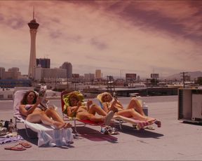 Laura Prepon nude, Jo Newman nude – Lay the Favorite (2012)