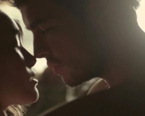 Jessica Lowndes sexy – Eden (2014)