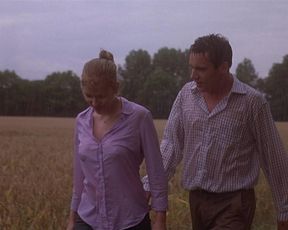 Scarlett Johansson sexy – Match Point (2005)