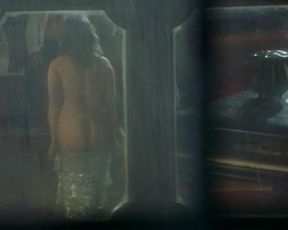 Emmanuelle Seigner nude – Laguna (2001)