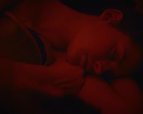 Heidi Toini nude – Cave (2016)