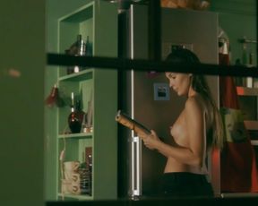 Barbara Schulz nude – Celle que j’aime (2009)