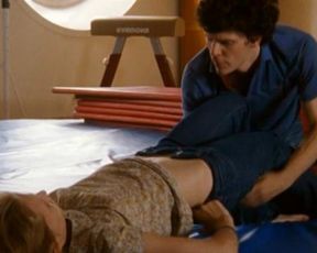 Elizabeth whitcraft nude