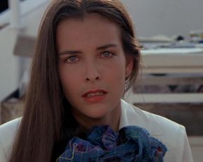 Carole Bouquet sexy, Lynn-Holly Johnson sexy – For Your Eyes Only (1981)