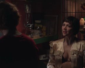 Maggie Gyllenhaal sexy – Frank (2014)