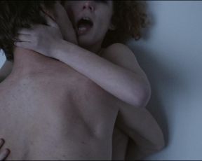 Helene De Vos nude, Charlotte Vandermeersch nude – Belgica (2016)