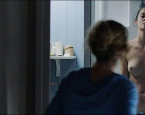Noemie Merlant nude – Le Ciel Attendra (2016)