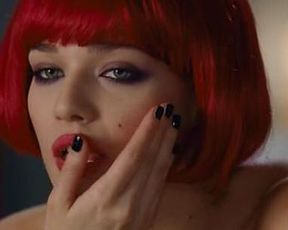 Laura Chiatti nude – Io Loro e Lara (2009)