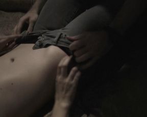 Karin Lee sexy – I Know You’re in There (2016)