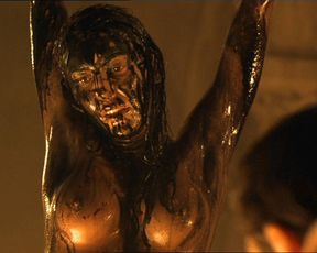 Raquel Merono nude, Macarena Gomez nude – Dagon (2001)