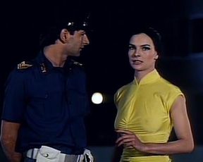 Carole Bouquet sexy, Janet Agren sexy – Mystere (1983)