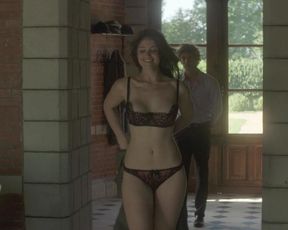 Topless gemma arterton Gemma Arterton