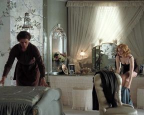 Amy Adams nude – Miss Pettigrew Lives for a Day (2008)