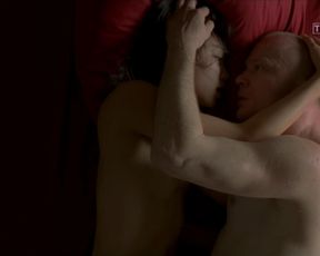 Luu De Ly nude – Moja Krew (2009)