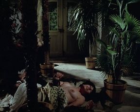 Josephine Chaplin nude, Esther Studer nude, Lina Romay nude – Jack the Ripper (1976)
