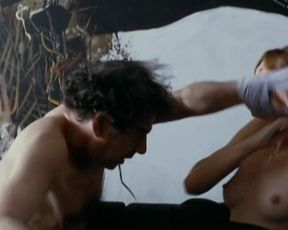 Daria Lorenci nude – Neka ostane medju nama (2010)