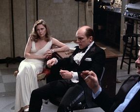 Faye Dunaway sexy – Network (1976)