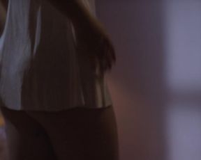 Branca Messina nude – Ninguem Ama Ninguem… Por Mais de Dois Anos (2015)