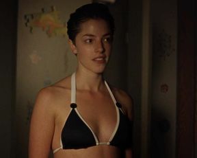 Olivia Thirlby sexy – Nobody Walks (2012)