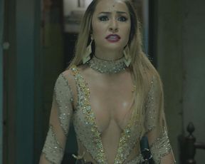 Sabrina Sato sexy – O Concurso (2013)