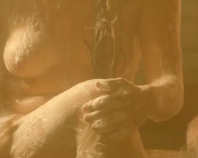 Darya Melnikova sexy – Odnazhdy (2015)