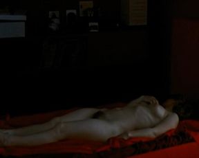 Sophie Quinton, Lisa Huyn nude – Qui a tue Bambi (2003)