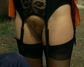 Isabelle Huppert, Hanna Schygulla nude – Storia di Piera (1983)