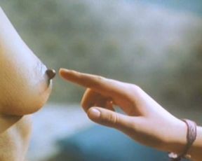 Maria Luisa San Jose, Cristina Espinosa naked – Pajarico (1997)