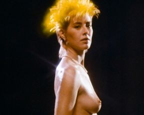 Suzanna Love nude – The Devonsville Terror (1983)