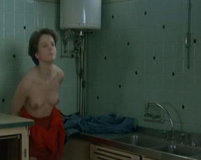 Juliette Binoche nude – Rendez-vous (1985)