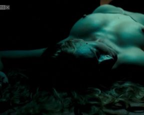 Brigitte Hobmeier nude – Weisse Lilien (2007)