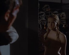 Laura Harris nude – The Faculty (1998)