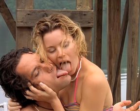 Elizabeth Bank, Marisa Ryan sexy – Wet Hot American Summer (2001)