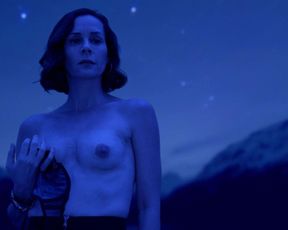 Embeth Davidtz nude – Ray Donovan s04e06 (2016)