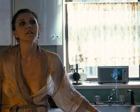 Maggie Gyllenhaal sexy – The Deuce s01e03 (2017)