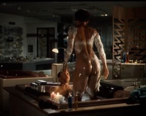 Cynda Williams nude – Wet (1996)