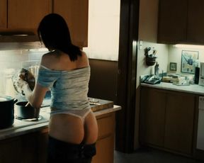 Vera Farmiga nude – Running Scared (2006)