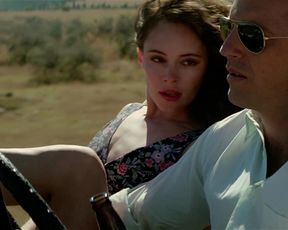 Madeleine Stowe nude – Revenge (1990)