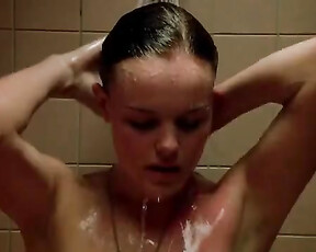 Kate Bosworth sexy – Wonderland (2003)