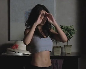 Emmanuelle Chriqui sexy – Tortured (2008)