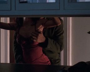 Halle Berry sexy – Perfect Stranger (2007)