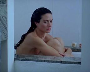 Florencia Raggi nude – Tres Deseos (2008)