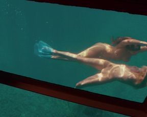 Kelly Brook nude – Piranha 3D (2010)